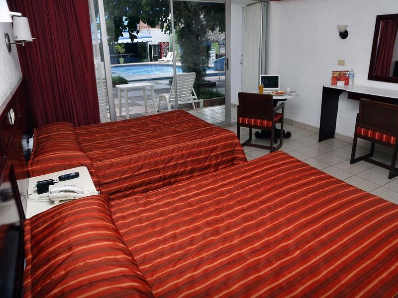 Hotel Photo 7