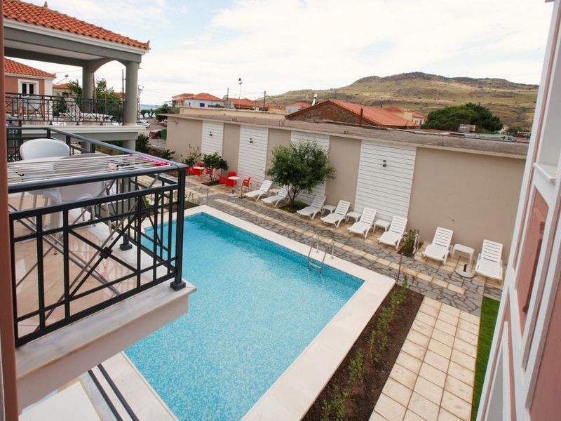 Hotel Photo 1