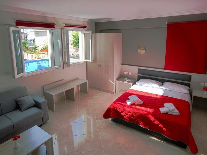 Hotel Photo 8
