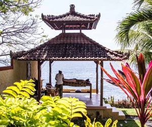 Teluk Indah Beach & Pool Villa Tulamben Indonesia