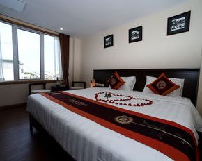 NearBy Hotel