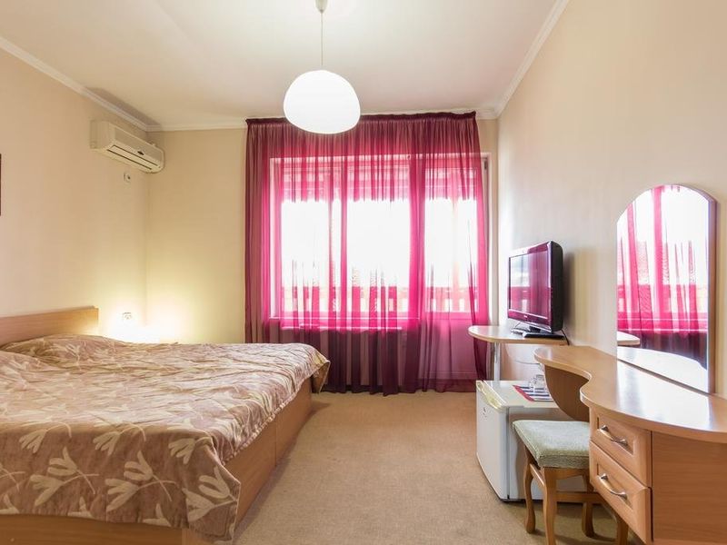 Hotel Photo 11