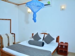 Hotel pic Sigiriya Samanala Guest