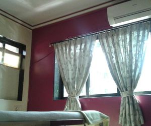 Popular Palace Hotel Sheva India