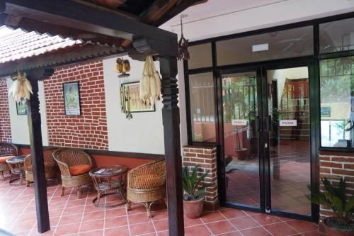 Hotel Photo 12