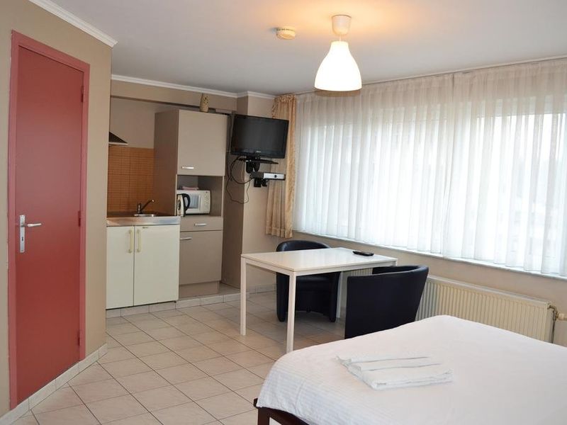 Hotel Photo 8
