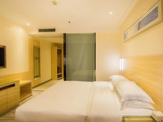 Фото отеля City Comfort Inn Liuzhou Chengzhong Wanda Plaza