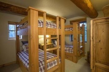 Mountain Lodge Cabin by Telluride Resort Lodging