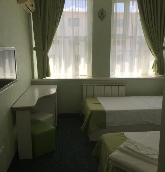 Hotel Photo 6