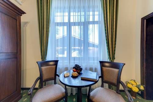 Hotel Photo 11