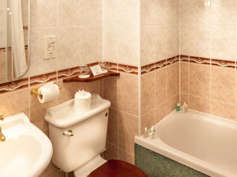 Hotel Photo 12