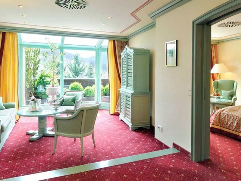 Hotel Photo 12
