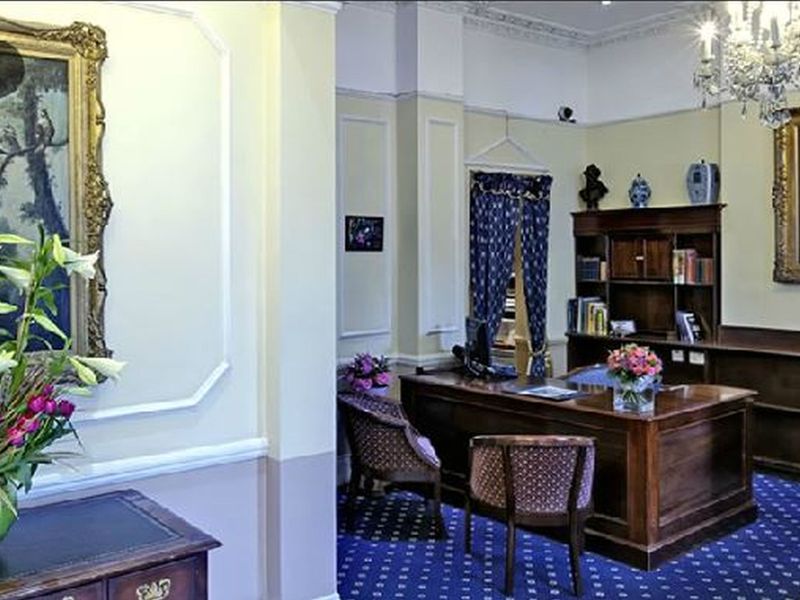 Hotel Photo 11
