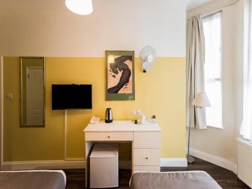 Hotel Photo 10