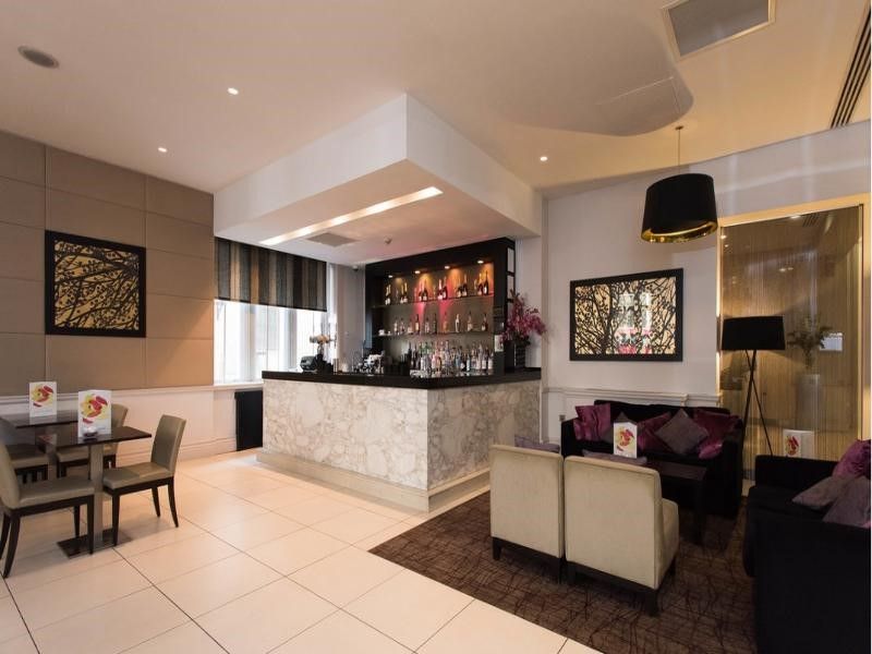 Hotel Photo 12