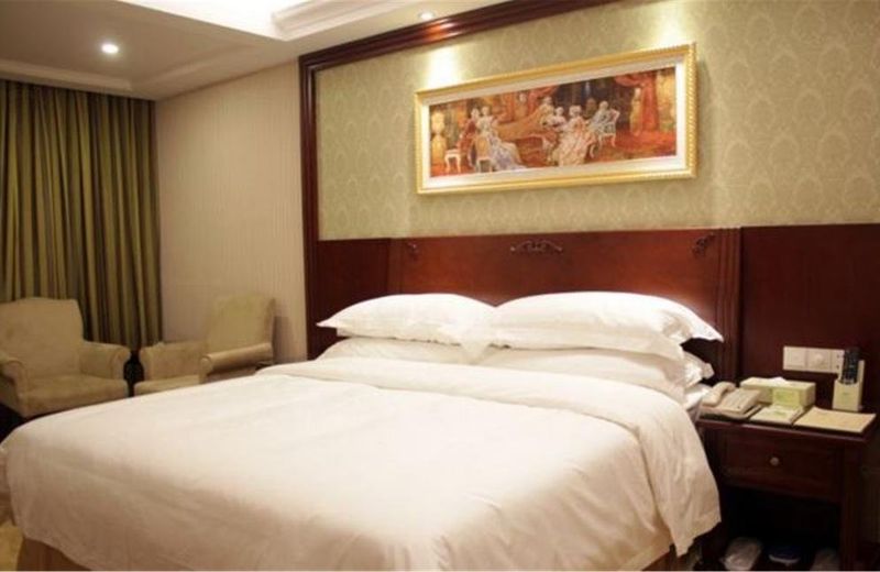 Vienna Hotel Foshan Huangqi