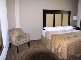 Фото отеля Stay-Over Suites