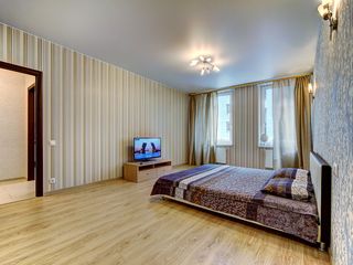 на Полтавском проезде 2