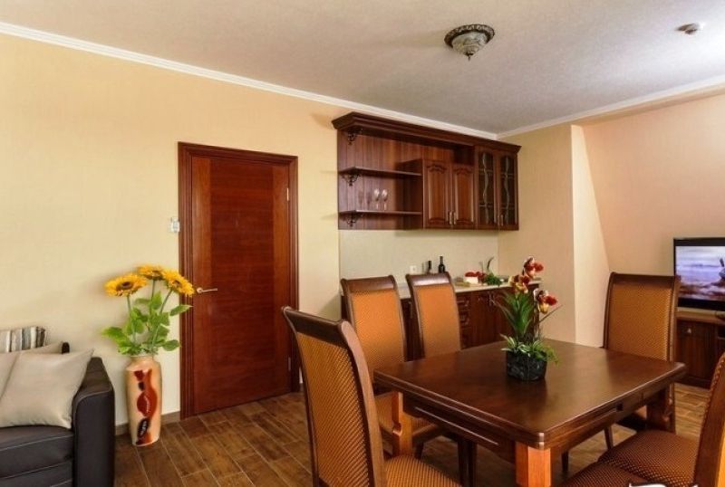 Hotel Photo 12