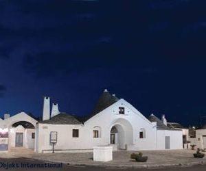 Corte Trullo Sovrano B&B Alberobello Italy