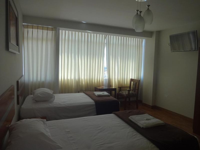 Hotel Photo 8