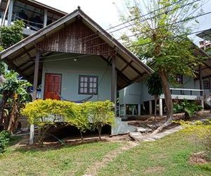 Phupha Bungalow Haad Rin Thailand