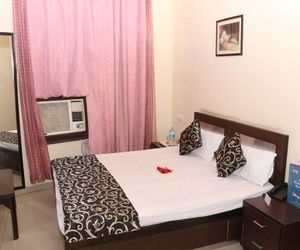 OYO 1072 Hotel Leela Classic Ludhiana India