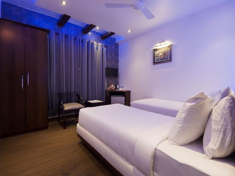 Hotel Photo 1