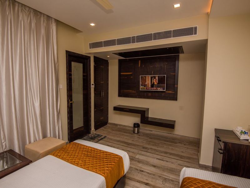 Hotel Photo 3