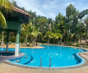 Teluk Batik Holiday Apartment Lumut Malaysia