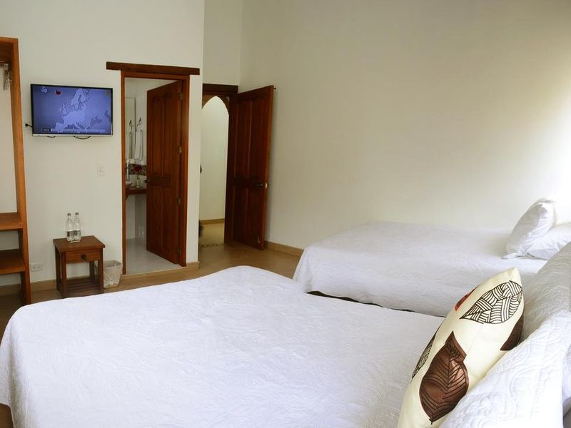 Hotel Photo 2