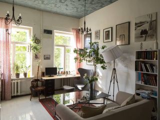 Apartment with a view on Red Bridge