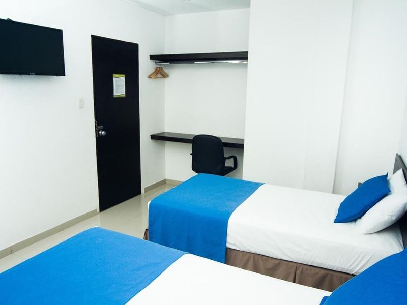 Hotel Photo 1