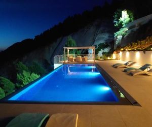 Okeanos Luxury Villas Athani Greece