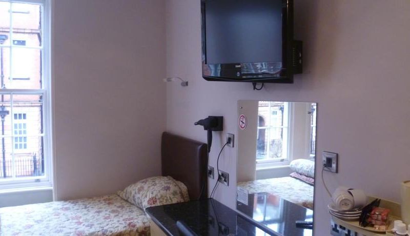 Hotel Photo 8