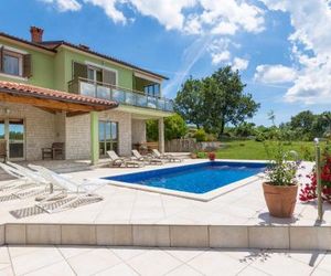 Apartments Cekada Labin Croatia