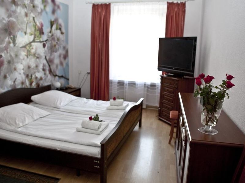 Hotel Photo 9