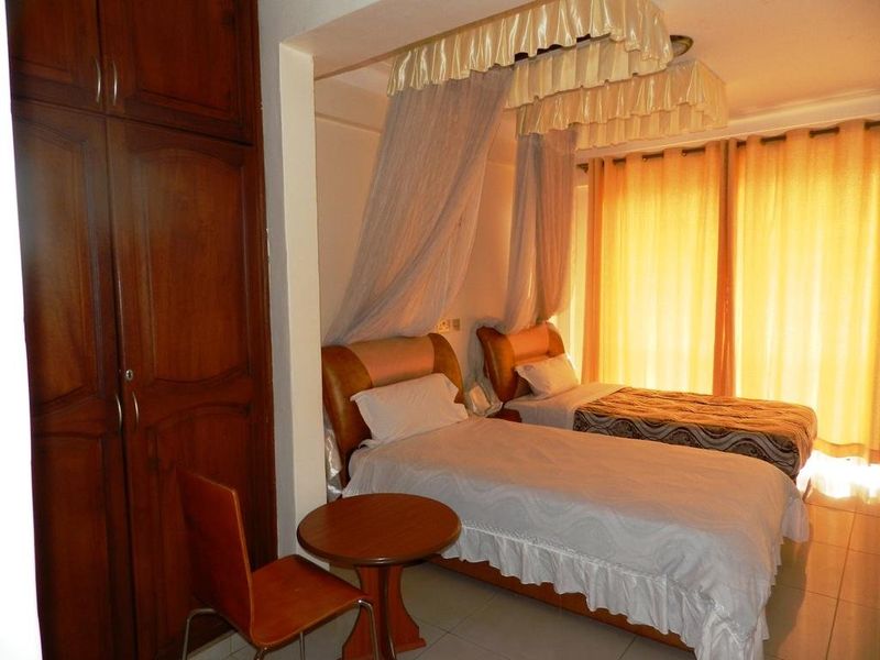Hotel Photo 1