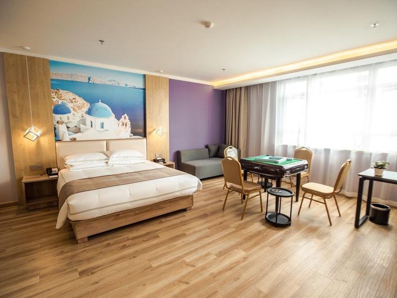 Hotel Photo 5