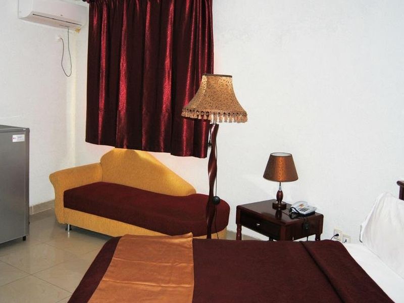 Hotel Photo 1