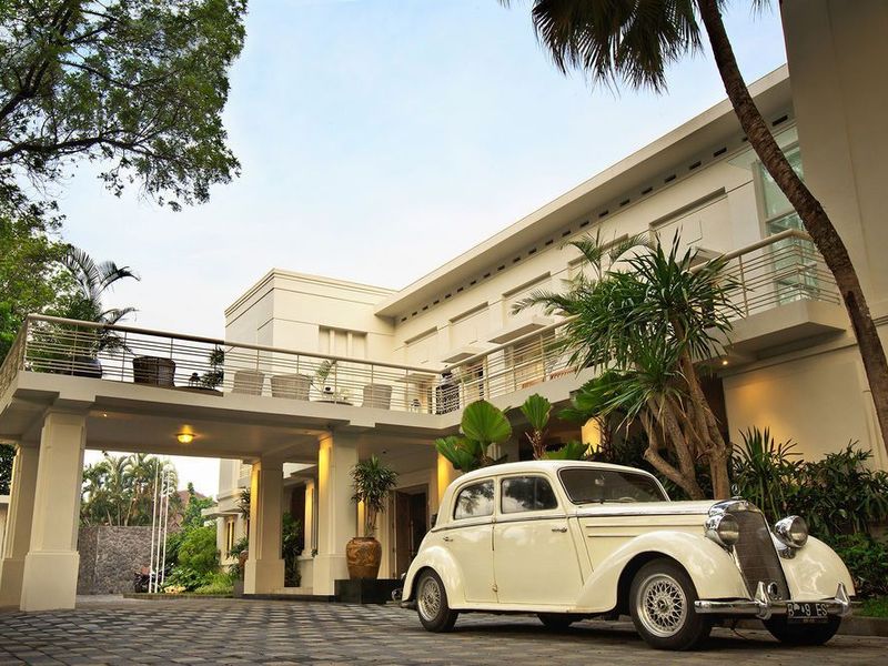 Hotel Photo 1