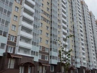 Студио у метро Парнас