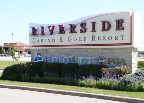 Photo of Riverside Casino & Golf Resort