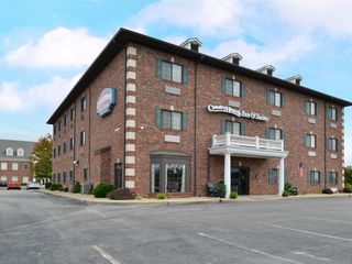 Hotel pic Country Hearth Inn & Suites Edwardsville