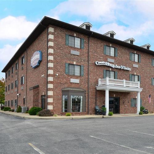 Photo of Country Hearth Inn & Suites Edwardsville