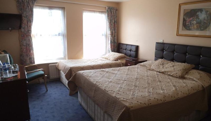 Hotel Photo 1