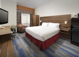 Фото отеля Holiday Inn Express & Suites Charlottesville - Ruckersville, an IHG Ho