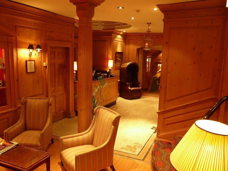 Hotel Photo 8