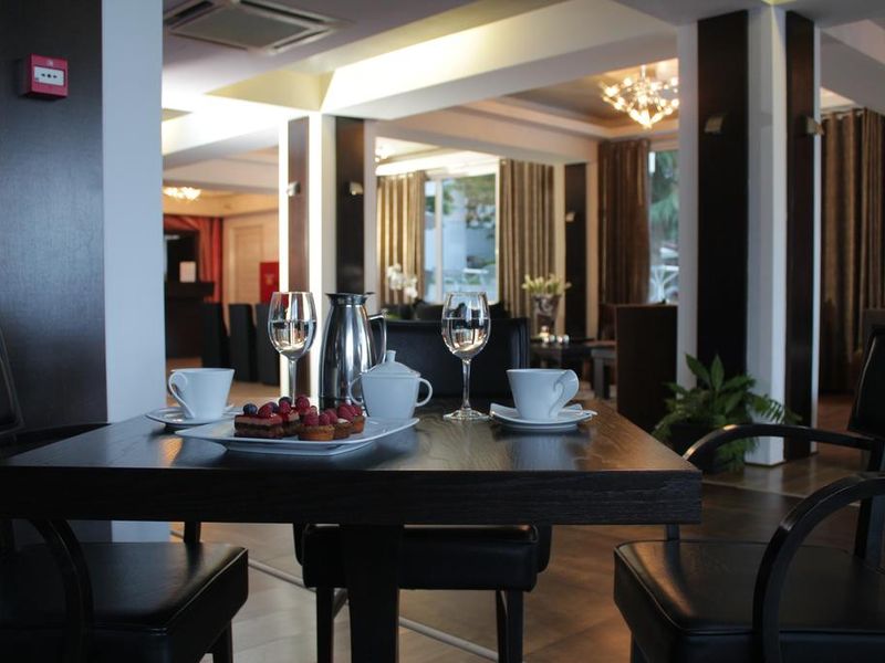 Hotel Photo 11