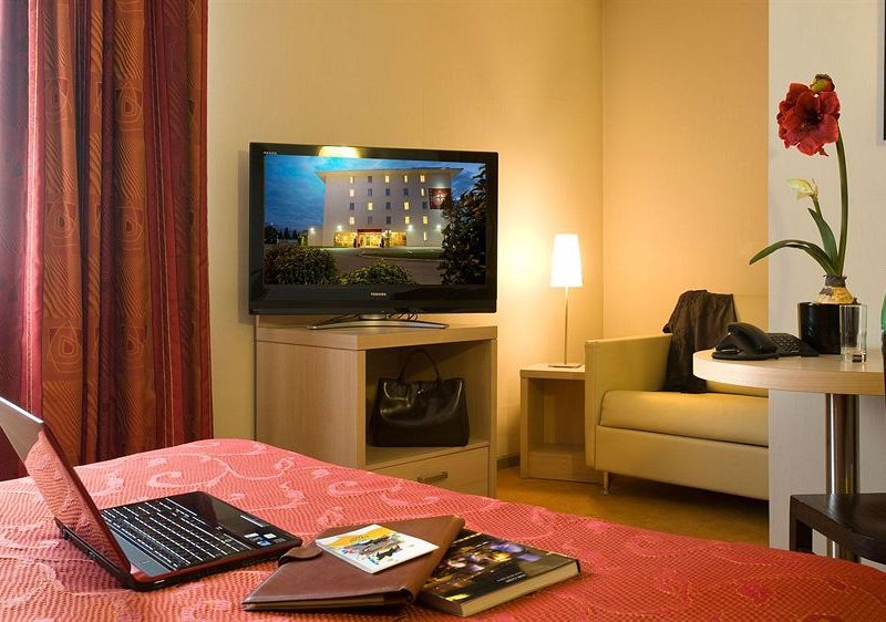 Hotel Photo 7